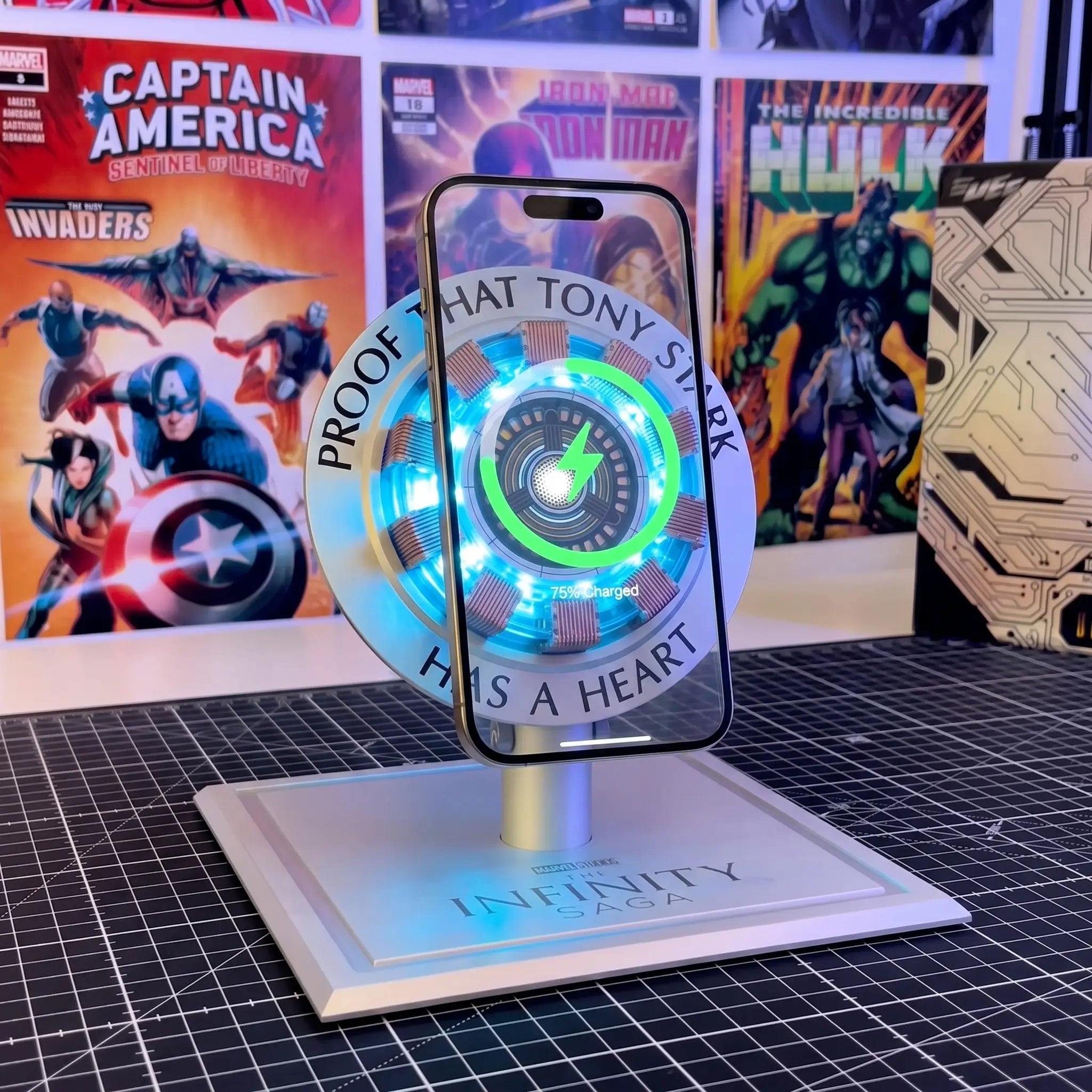 Arc Reactor Wireless Lamp & Charger